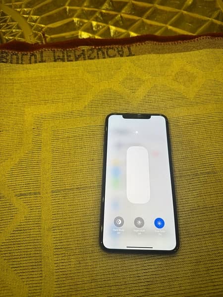 iphone xs max 256 gb dual pta approved all sensors working perfectly 1