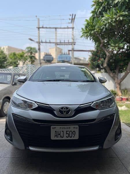 TOYOTA YARIS FULL OPTIONAL CAR. 0