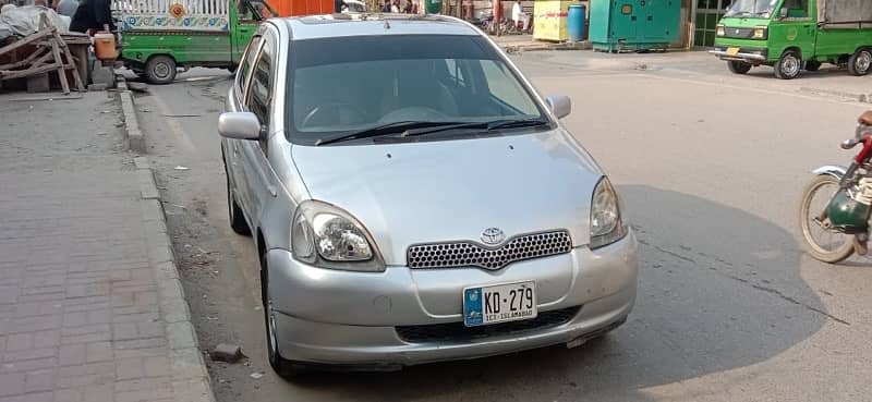 Toyota Vitz 1999 11