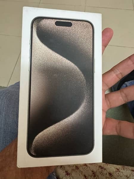 i phone 15 pro max 512 GB 0