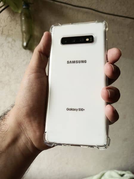 Samsung Galaxy S10 Plus, 8/128 gb, Dual Sim Approved 9