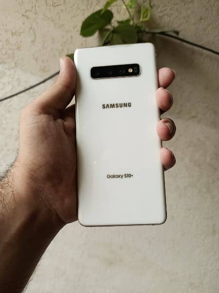 Samsung Galaxy S10 Plus, 8/128 gb, Dual Sim Approved 10