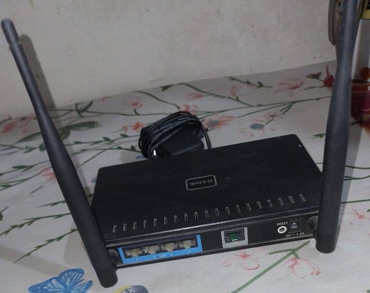 AWESOME WIFI ROUTER 1