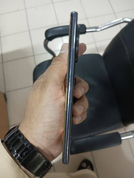 Techno Spark 20 Pro plus 6