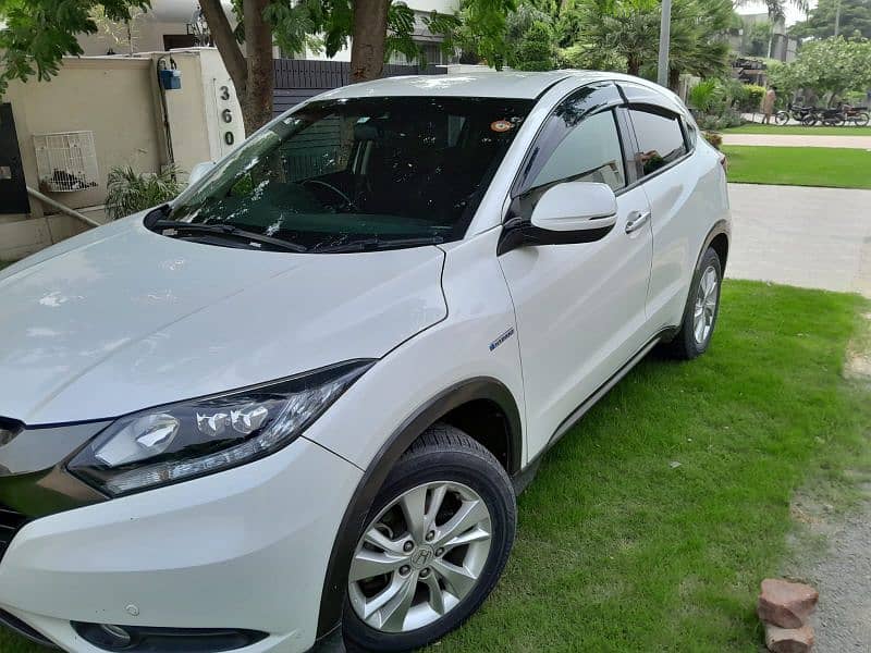 Honda Vezel 2016 3