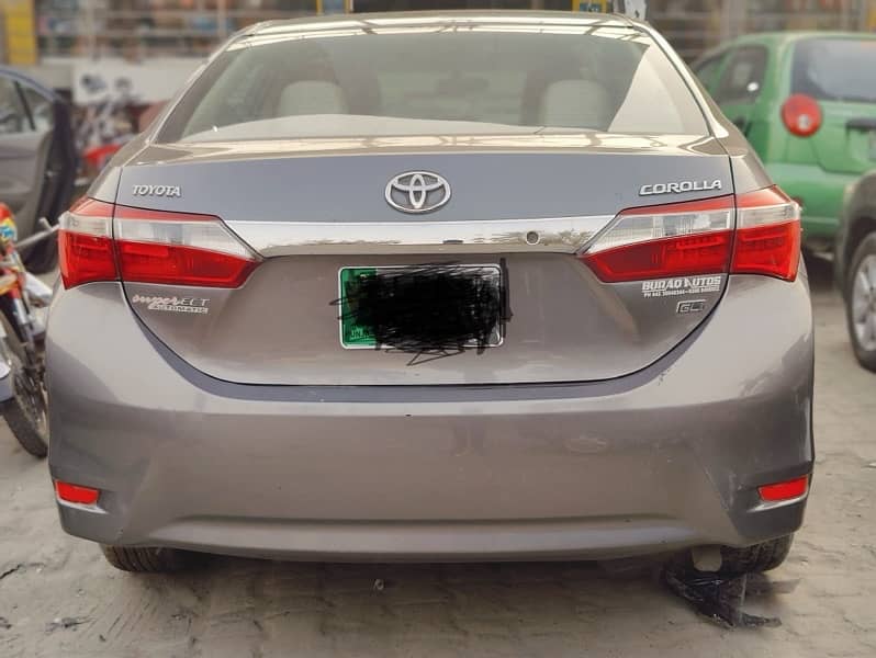 automatic Toyota Corolla GLI 2015 03497289110 4