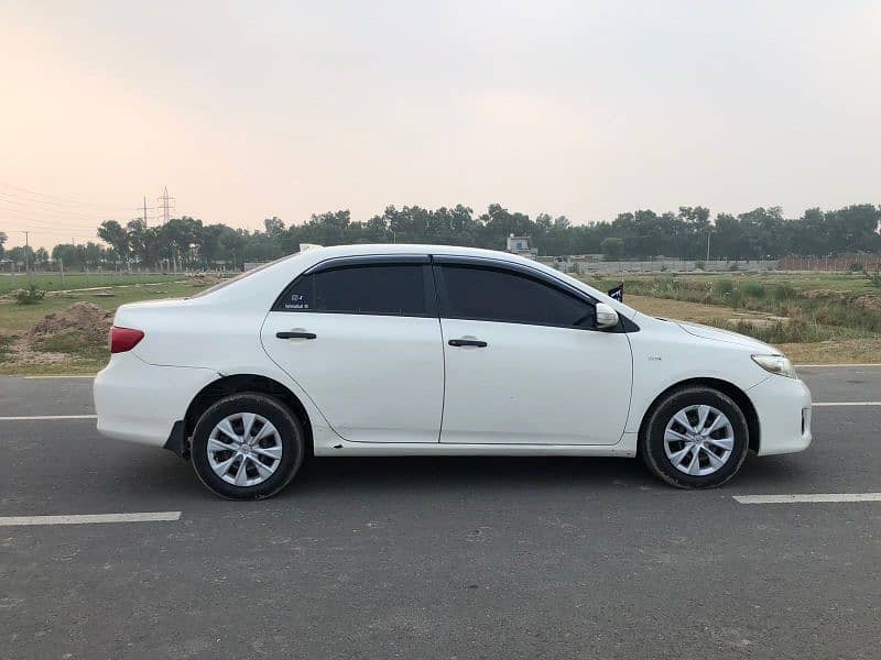 Toyota Corolla XLI 2014 1