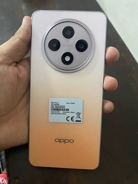 oppo reno 12F 4