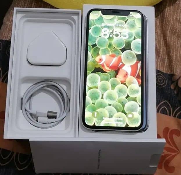 Apple iphone X 256 Gb with complete box whatsaap 0312=1449=815 1