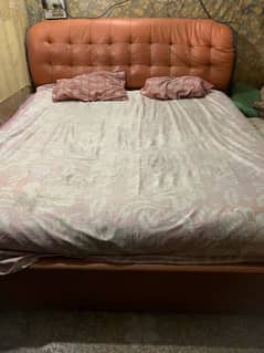 KING SIZE BED ONLY