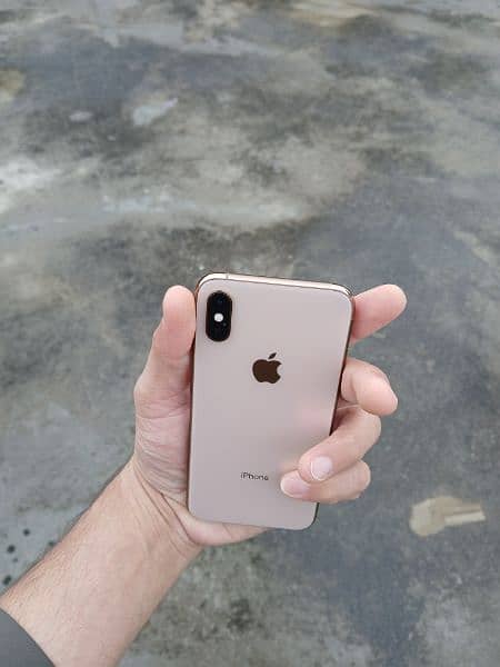 iphone xs PTA approved 256 3