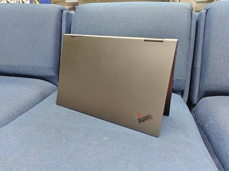 Lenovo X1 Carbon X1 Yoga ( 8th 10th & 11th gen )available 18