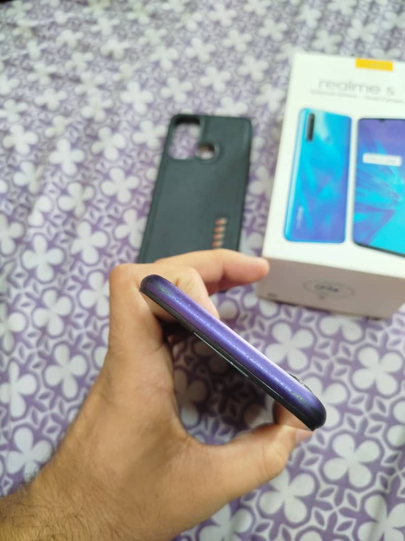 Realme 5 5