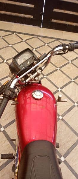 honda cd70 for sale in canal garden lahore 0