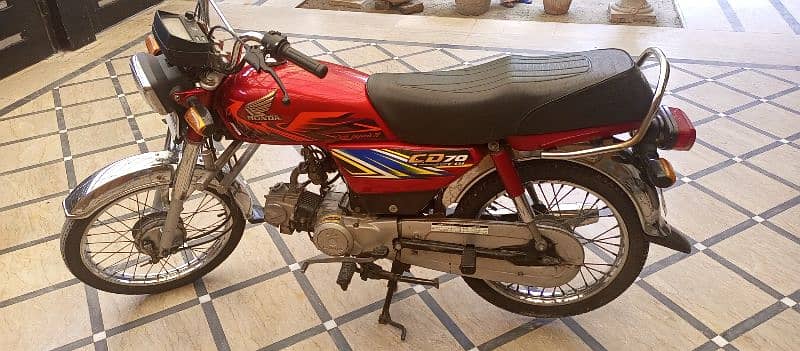 honda cd70 for sale in canal garden lahore 1