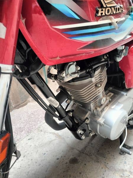 Honda 125 Applied for 17