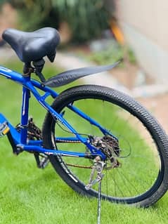 CASPIAN Bicycle in excellent condition