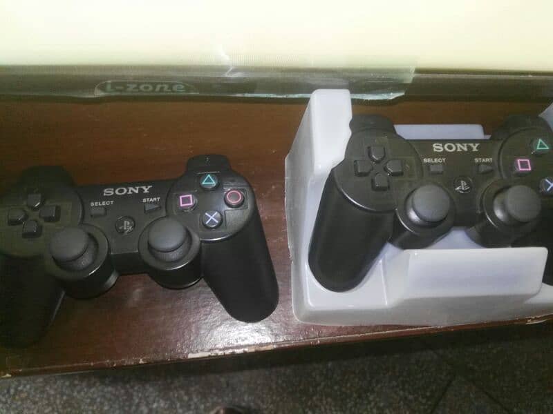 ps3 online jailbreak 2 controller better than x box/ps3 3