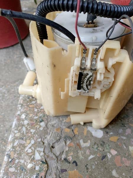 original Toyota xli, GLI fuel pump 1