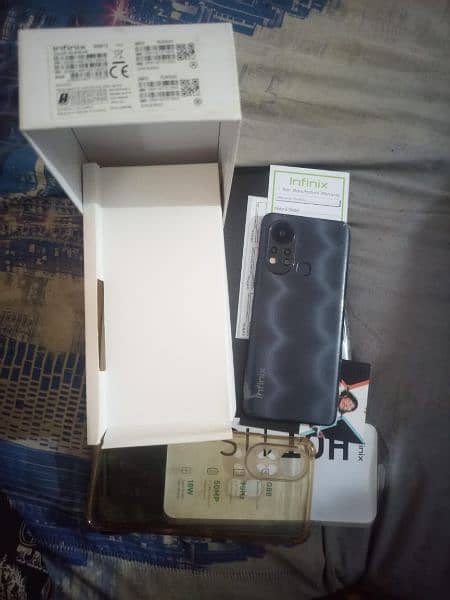 Infinix Hot 11s with box Pta approved 10/10 All okay No any Fault 0