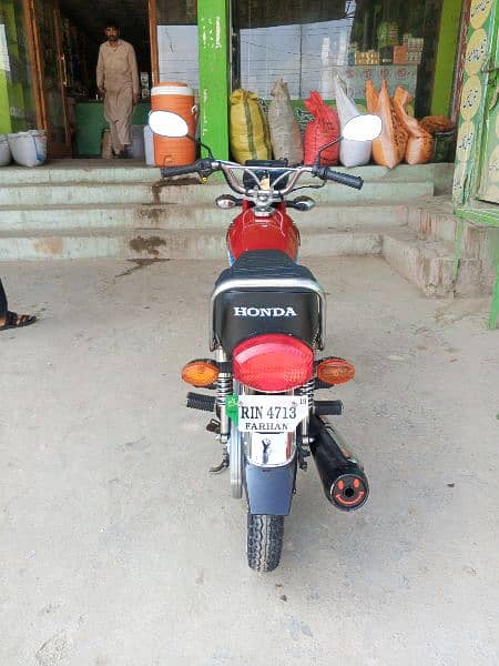 Honda 125 9