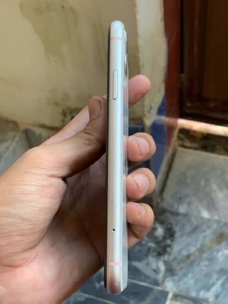 iphone 11 128 gb Pta approved 2