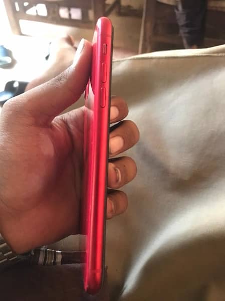 iPhone 11 64gb non Pta 10/9 condition 2