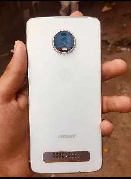 moto z4 4gb 64gb 0