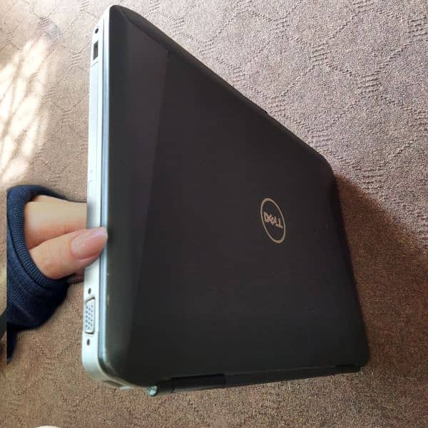 Dell latitude E5430 i7 3rd generation (8gb+128gb+500gb) 1