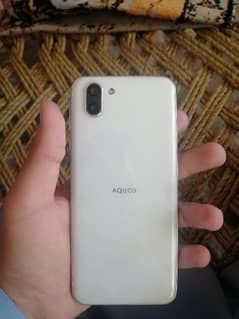 Aquos R2 mobile