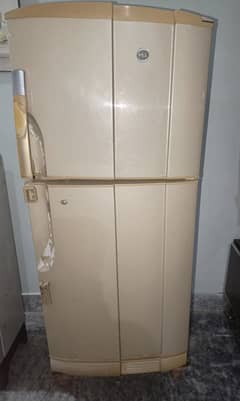 PEL Refrigerator for sale in Sargodha