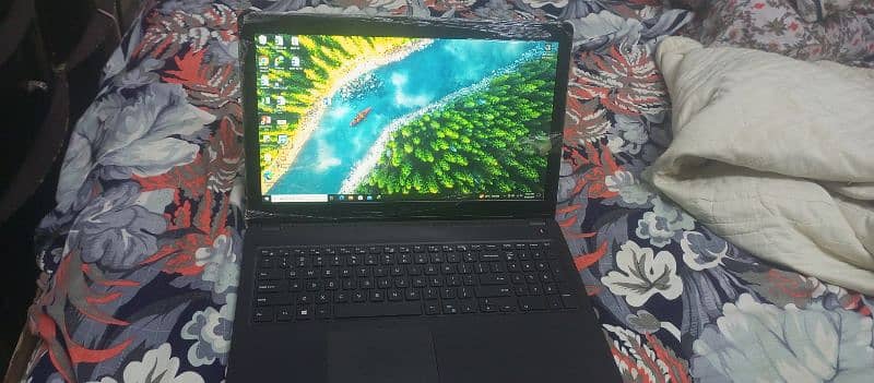 Dell latitude 3580 0