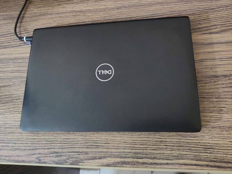 Dell Laptop with Intel i7, 16GB RAM, 256GB SSD, Intel UHD Graphics 620 2