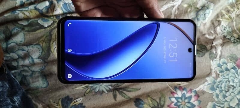 realme 12 pro +5g 4