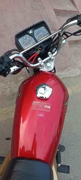 honda 125 self start 3