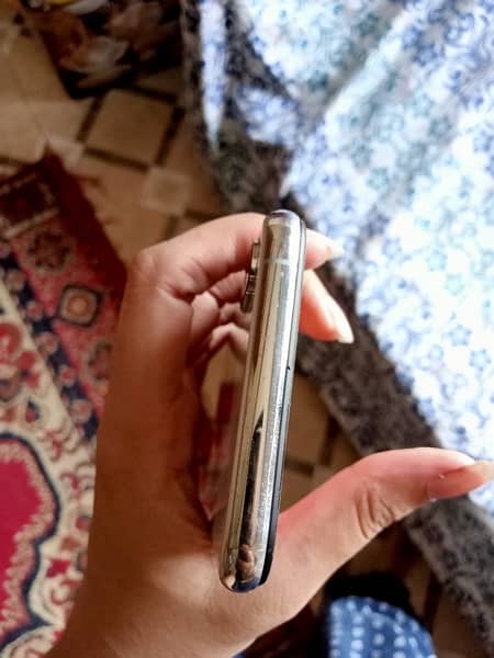 IPhone XS non PTA 256GB 7