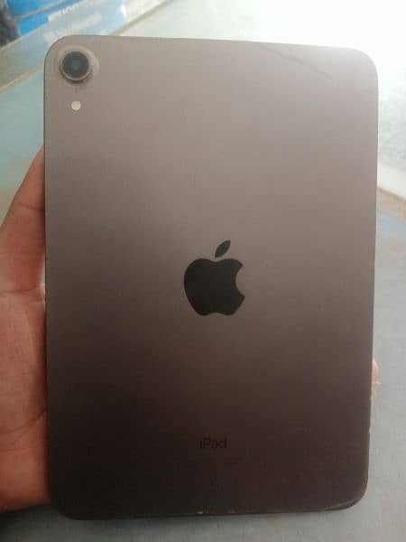 Ipad mini 6 64gb with box charger 1