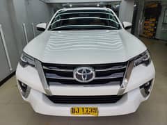 Toyota Fortuner V 2021