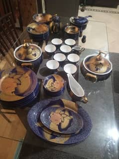 Gold plated 8 person dinner set made in Japan