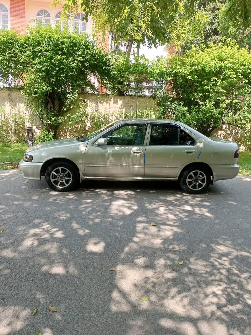 Nissan Sunny 2003 2