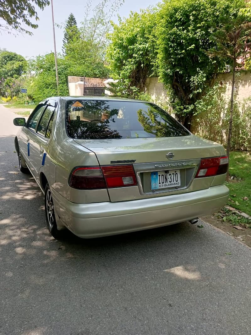 Nissan Sunny 2003 6