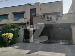 Well-constructed House Available For sale In Askari 11 - Sector A