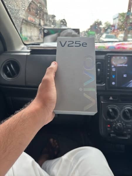 vivo V25e 6