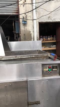 commercial fryer