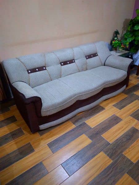 sofa set new condition 1