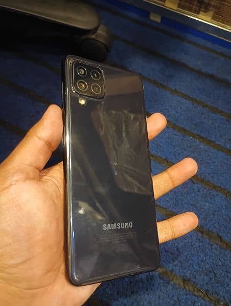 Samsung Galaxy A22 0