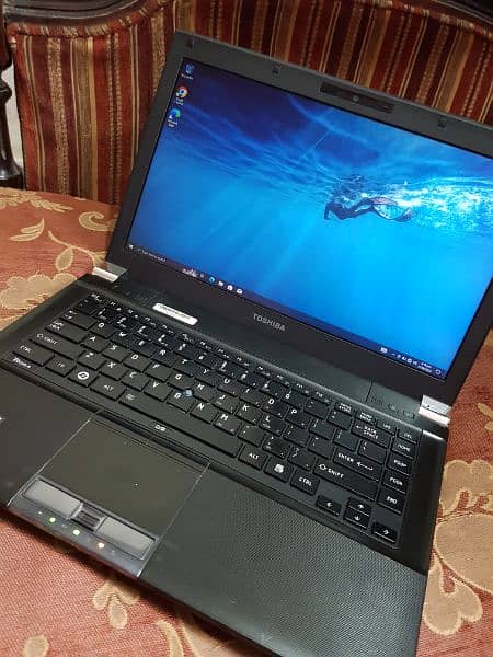 Toshiba i7 3rd gen with graphics 1