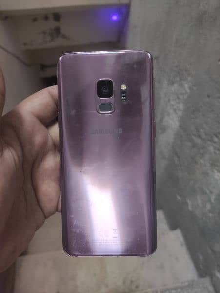 samsung s9 in lush condition home ladies used 1