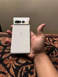 Google pixel 7 pro factory unlocked(exchange possible)