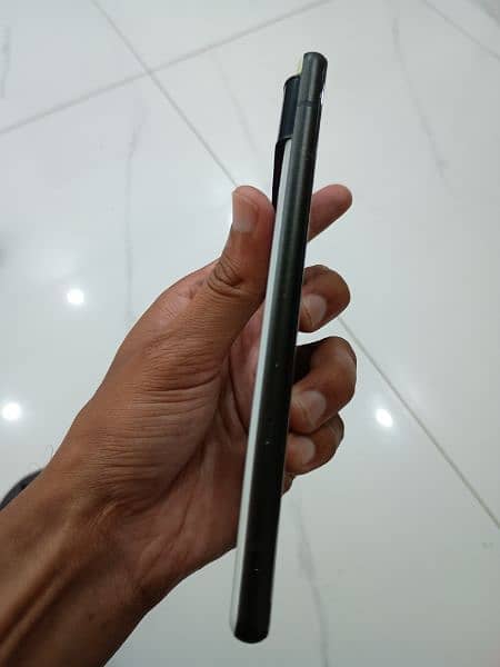 Google Pixel 6 Non PTA Sim time 3 1/2 months available 8/128 4